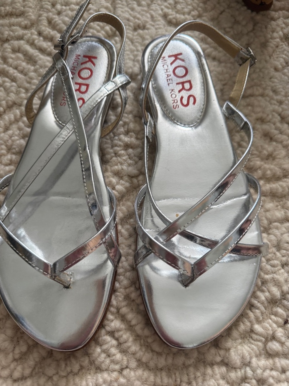 MICHAEL KORS Silver Metallic Strappy Sandals sz 7.5 - Picture 2 of 4